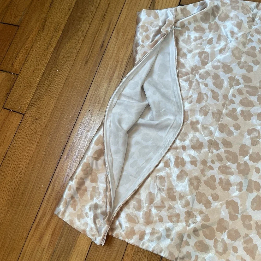 Kitsch Beauty Leopard 100% Satin Standard Pillowcase 26
